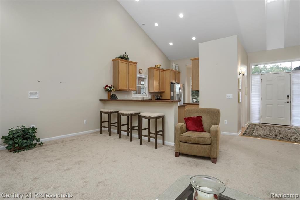 5540 River Park Drive, Waterford, MI 48327 — Photo 12