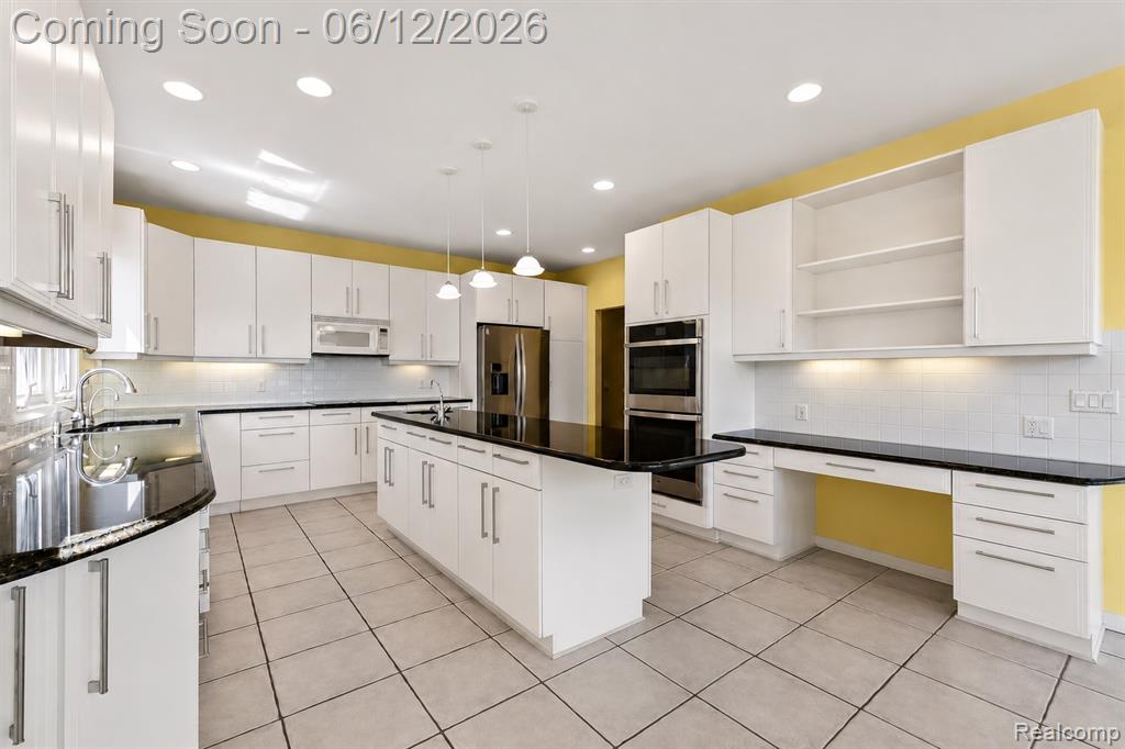 3300 Mimosa Street, Commerce Twp, MI 48390 — Photo 9