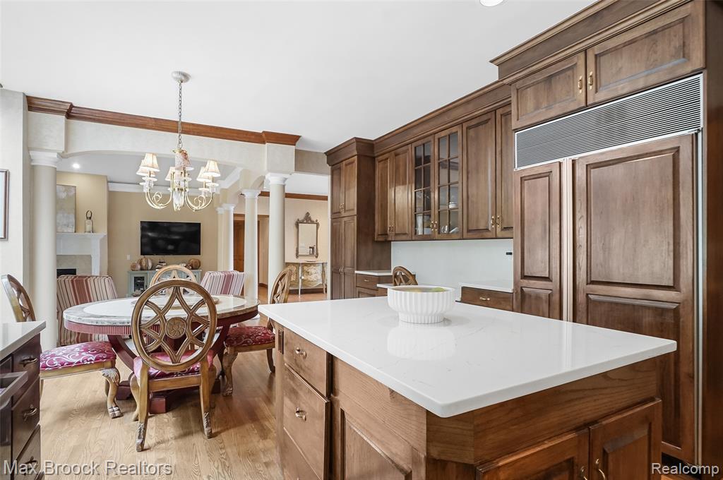 60 Kingsley Manor Drive, Bloomfield Hills, MI 48304 — Photo 25
