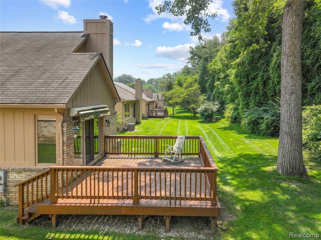 35213 Knollwood Lane, Farmington, MI 48335 — Photo 5
