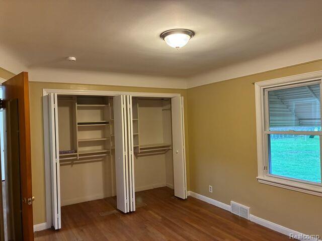6766 Parkway Circle, Dearborn Heights, MI 48127 — Photo 12