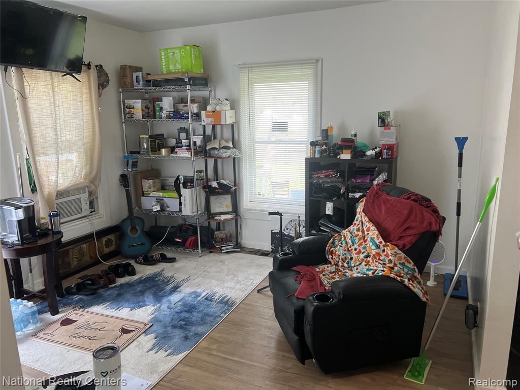 447 S Marshall Street, Pontiac, MI 48342 — Photo 9