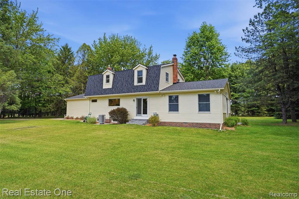 1765 Rowe Road, Milford, MI 48380 — Photo 43