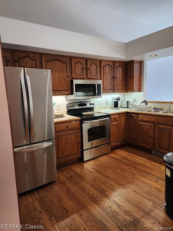 4480 Bayberry Court, Warren, MI 48092 — Photo 11