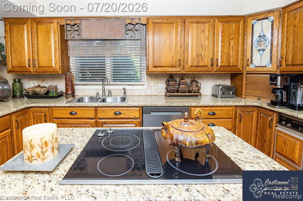 17150 S Nunneley Road, Clinton Twp, MI 48035 — Photo 31