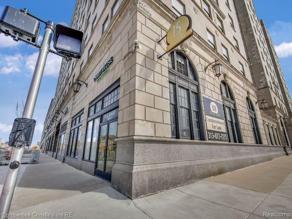 15 E KIRBY Street, 404, Detroit, MI 48202 — Photo 2