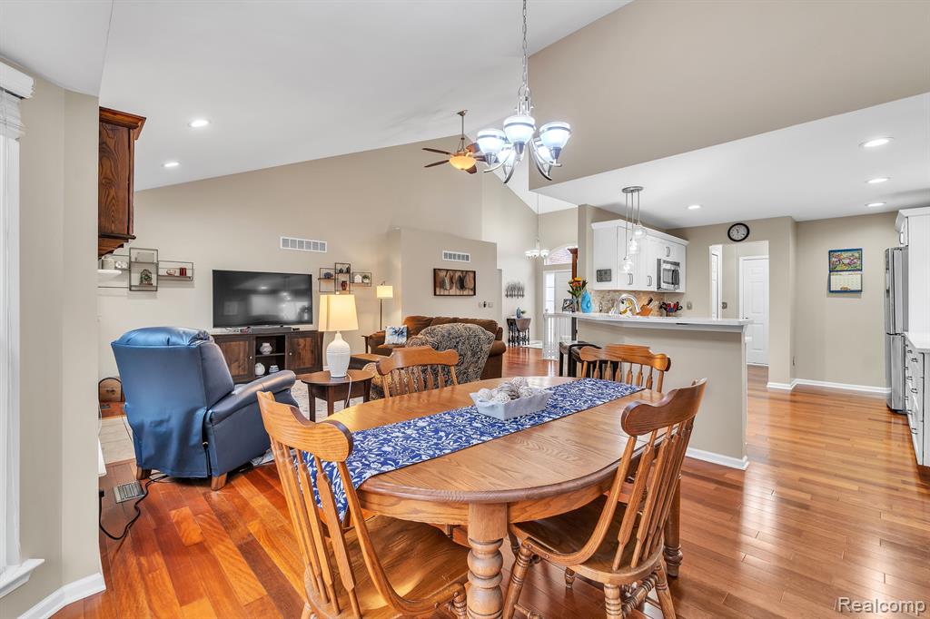 1134 Andover Circle, Commerce Twp, MI 48390 — Photo 13