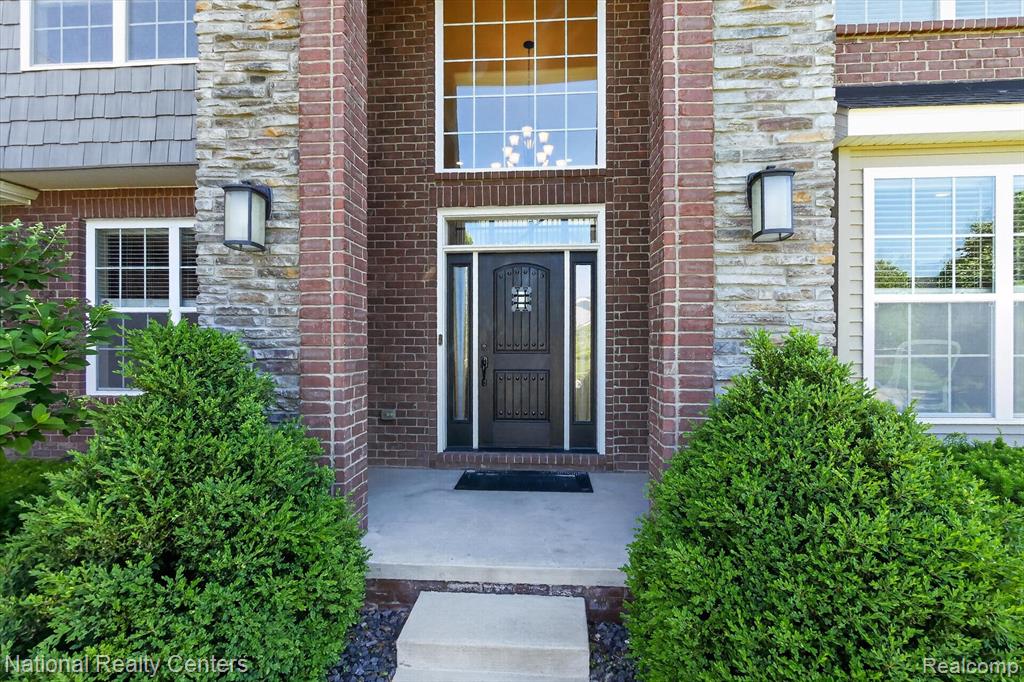 58160 International Drive, South Lyon, MI 48178 — Photo 5