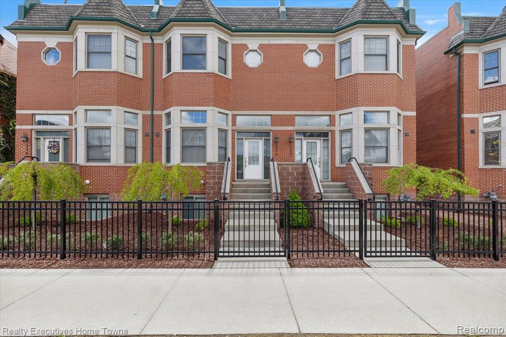 236 Erskine Street Erskine Street Unit 23, Detroit, MI 48201 — Photo 2