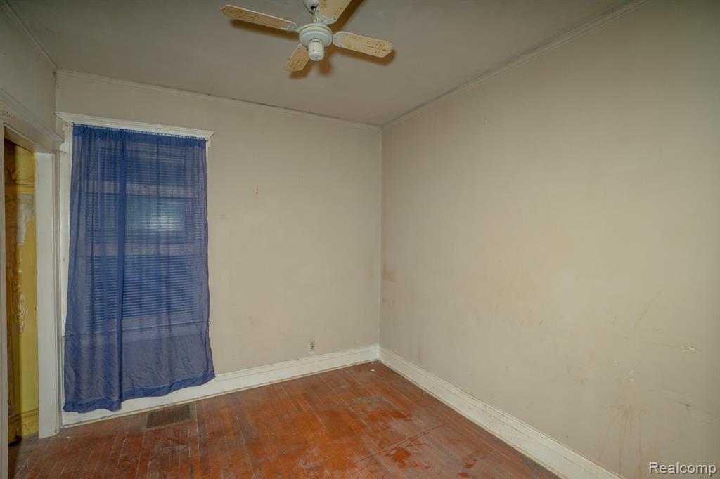 5672 Saint Clair Street, Detroit, MI 48213 — Photo 8