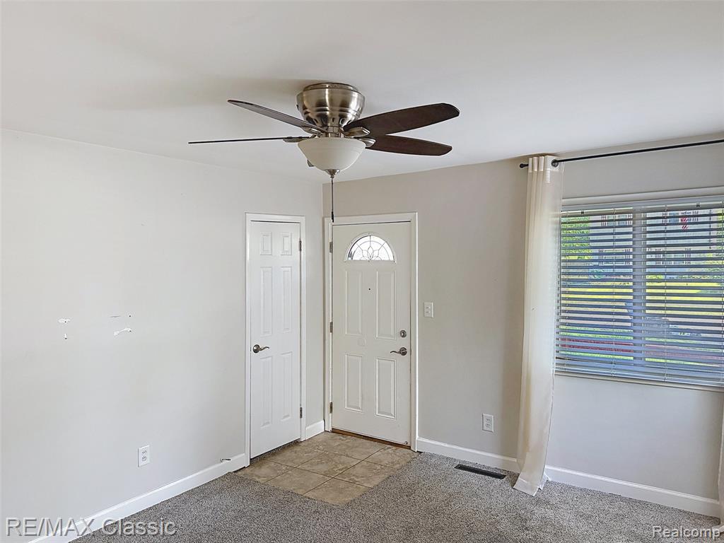 1203 Gilman Street, Garden City, MI — Photo 3