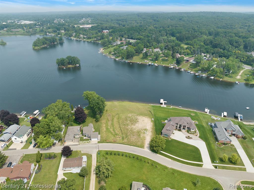 9986 KING Road, Davisburg, MI — Photo 18