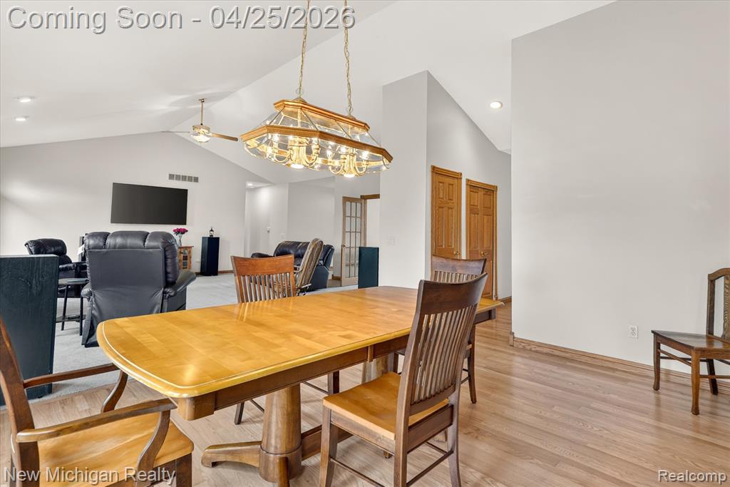 5425 Majestic Court, Swartz Creek, MI 48473 — Photo 13