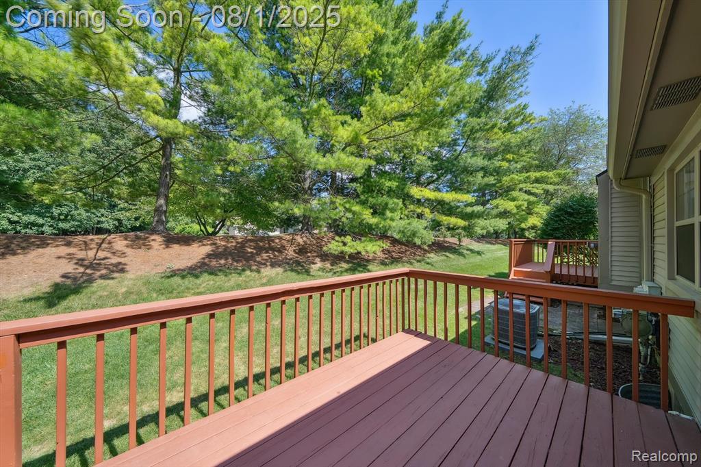 999 Hickory Drive, Brighton, MI 48116 — Photo 37