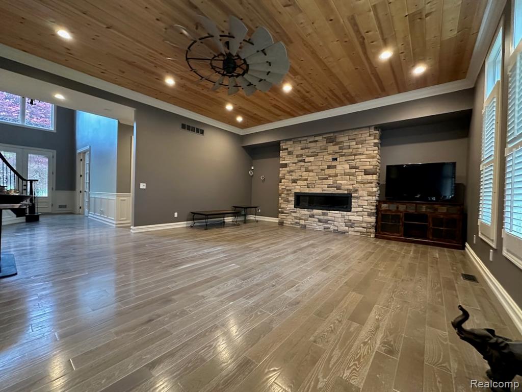52006 Finch Court, Shelby Twp, MI 48315 — Photo 11