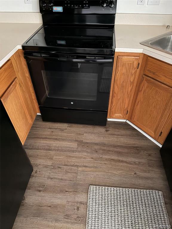 42803 Lilley Pointe Drive, Canton, MI 48187 — Photo 10