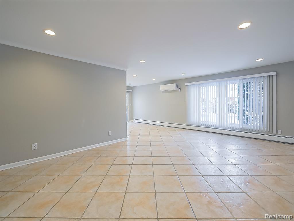 3730 Eastbourne Drive, Troy, MI 48084 — Photo 15