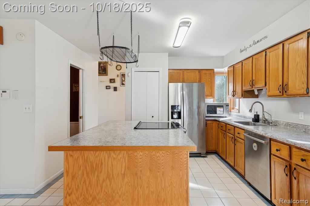 5696 Huntington Court, Ypsilanti, MI 48197 — Photo 18