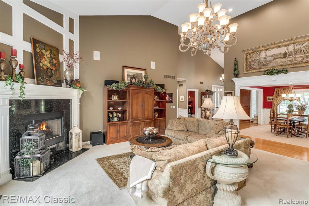 18416 CLAIRMONT Circle E, Northville, MI 48168 — Photo 10