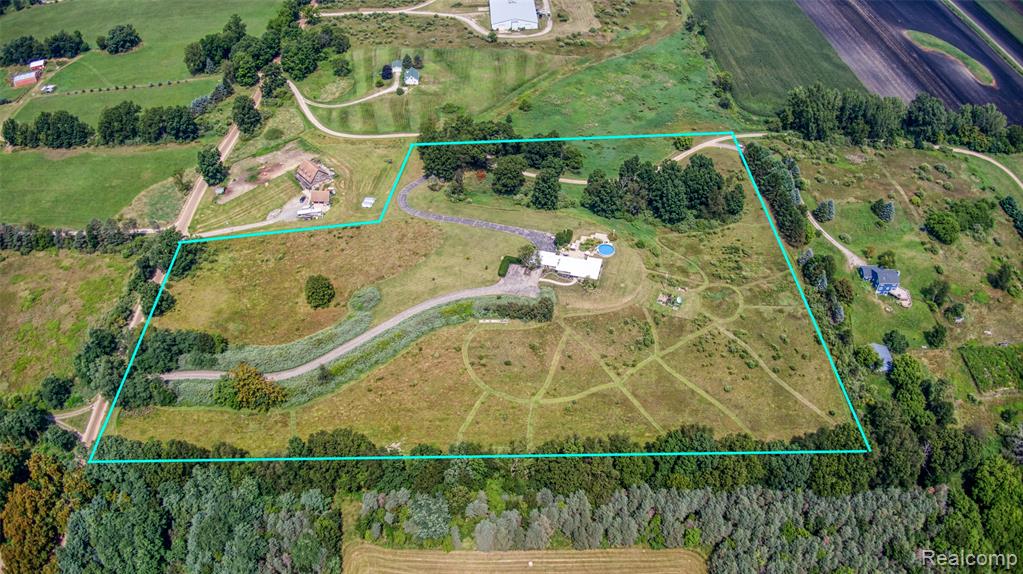 18999 Weller Road, Gregory, MI 48137 — Photo 4