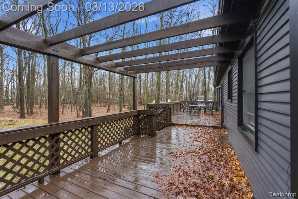 588 Norvell Beach Drive, Brooklyn, MI 49230 — Photo 28