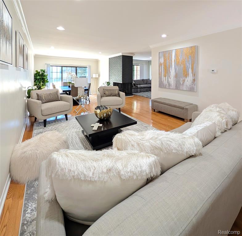 7173 Creeks Crossing, West Bloomfield, MI — Photo 5