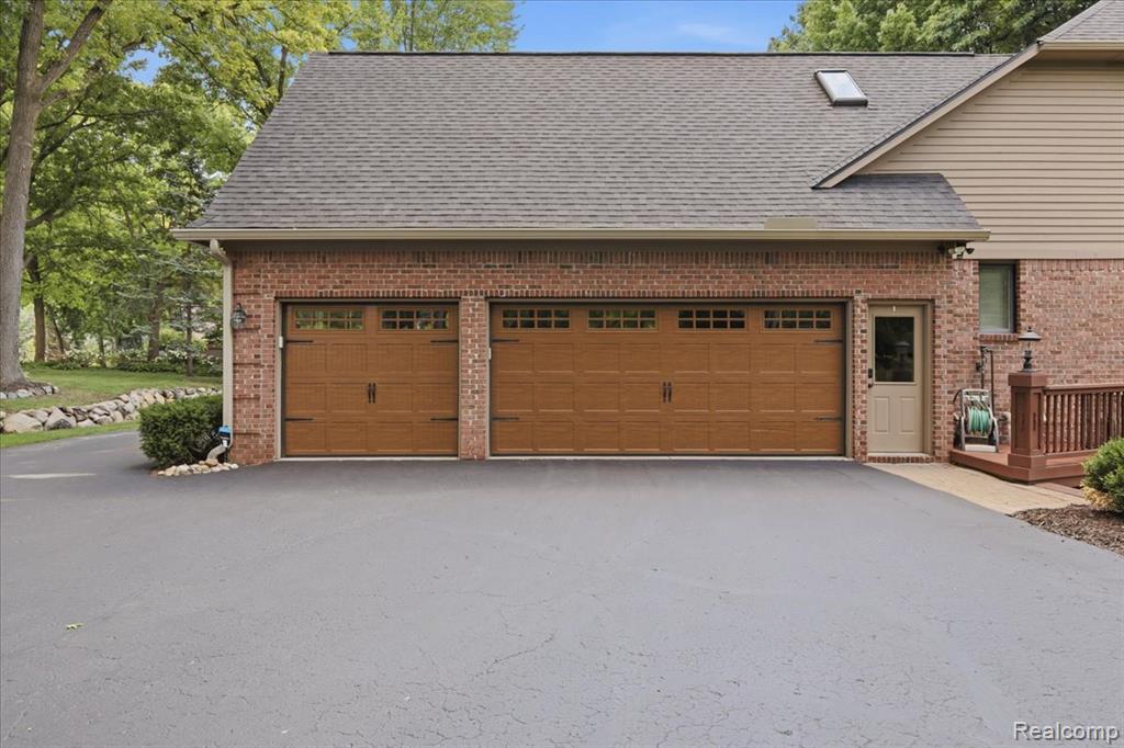 10005 Creekwood Trail, Davisburg, MI 48350 — Photo 70