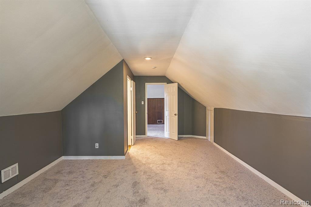 9938 WHITCOMB Street, Detroit, MI 48227 — Photo 24