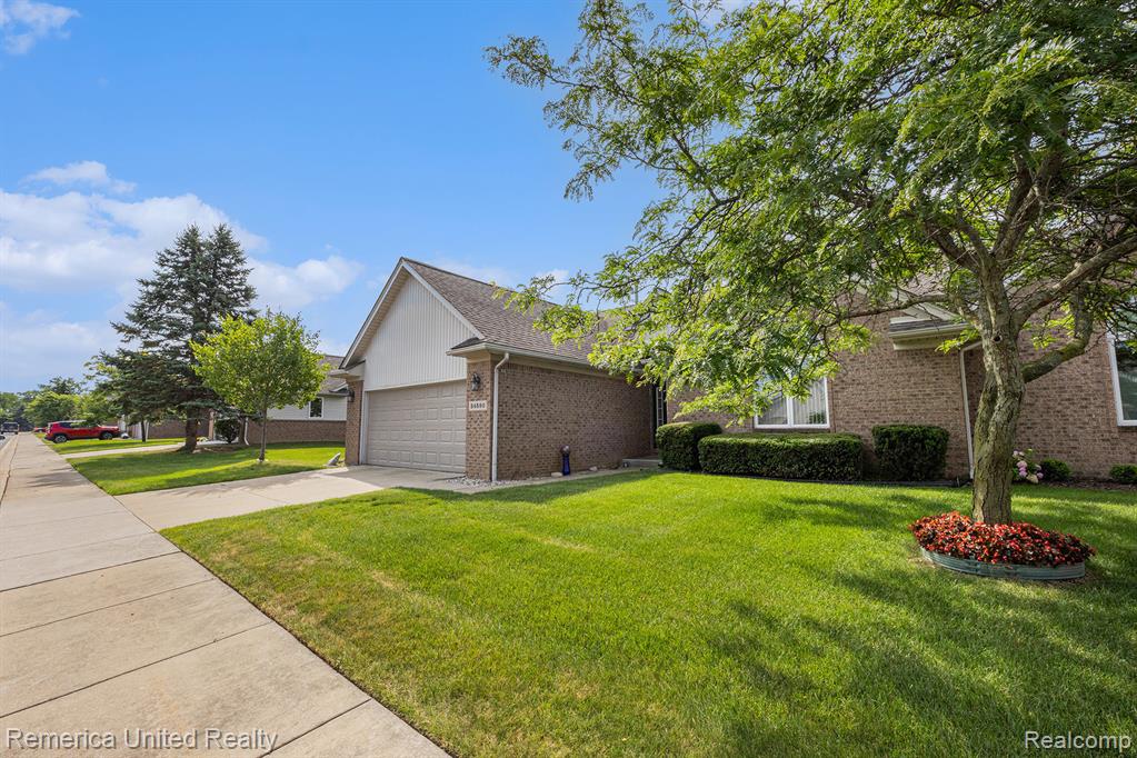 34880 Partridge Crossing, Richmond, MI 48062 — Photo 4