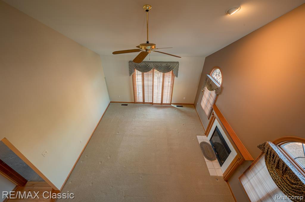 1049 ELMWOOD Drive, 13, Brighton, MI 48116 — Photo 19