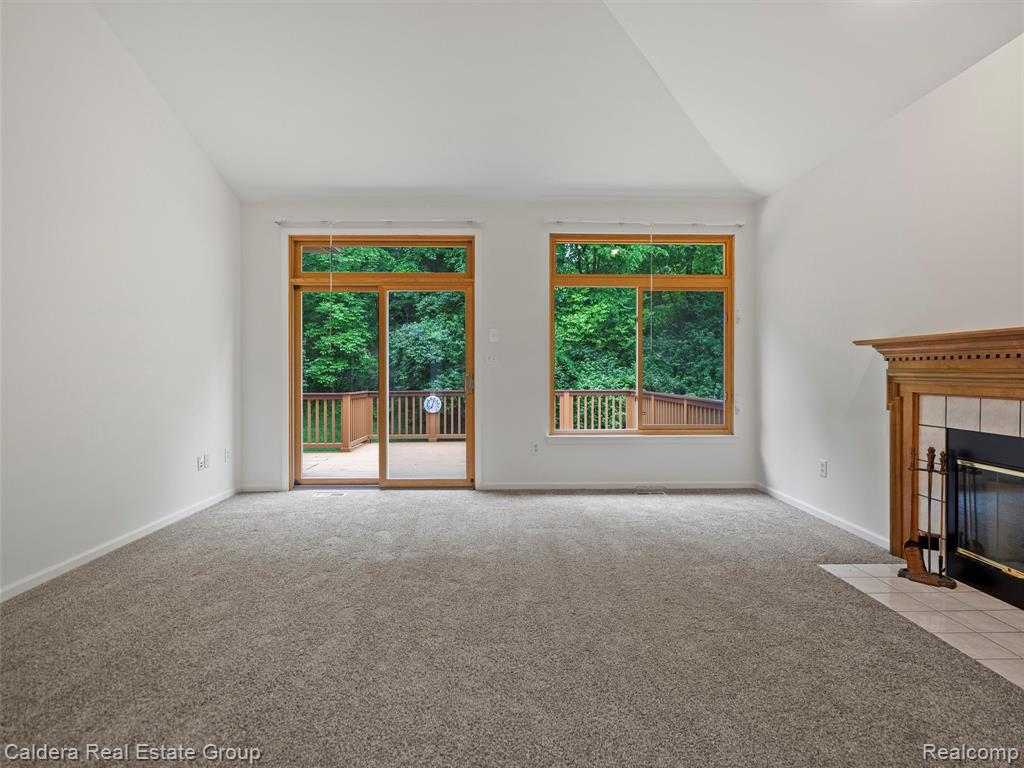 9862 Tioga Trail, Pinckney, MI 48169 — Photo 14