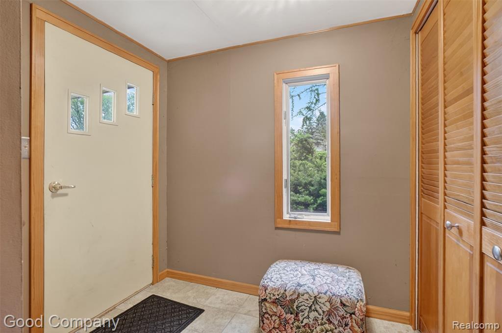 953 Lake Drive, Oxford, MI 48371 — Photo 20