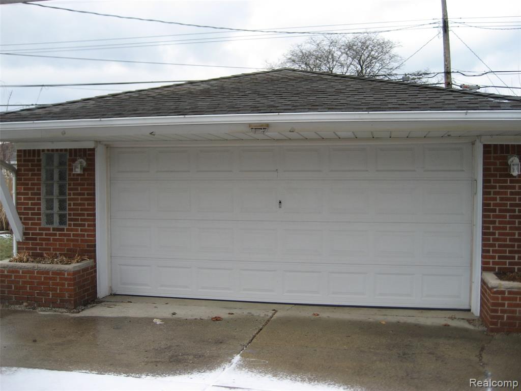 15142 Fordline Street W, Southgate, MI 48195 — Photo 19