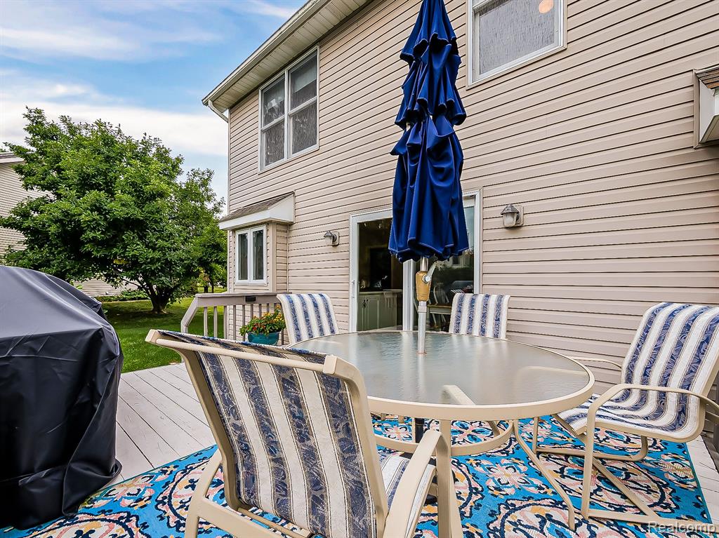 1394 MIDDLEWOOD Drive, Saline, MI 48176 — Photo 29