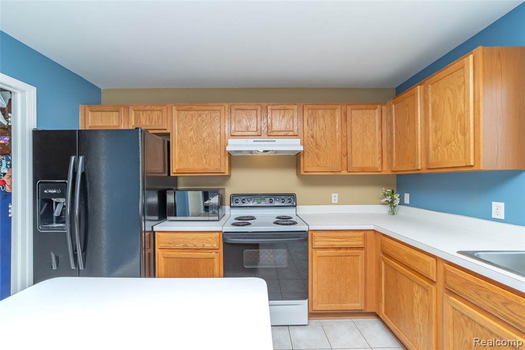 6491 Cranberry Drive, Holly, MI 48442 — Photo 18