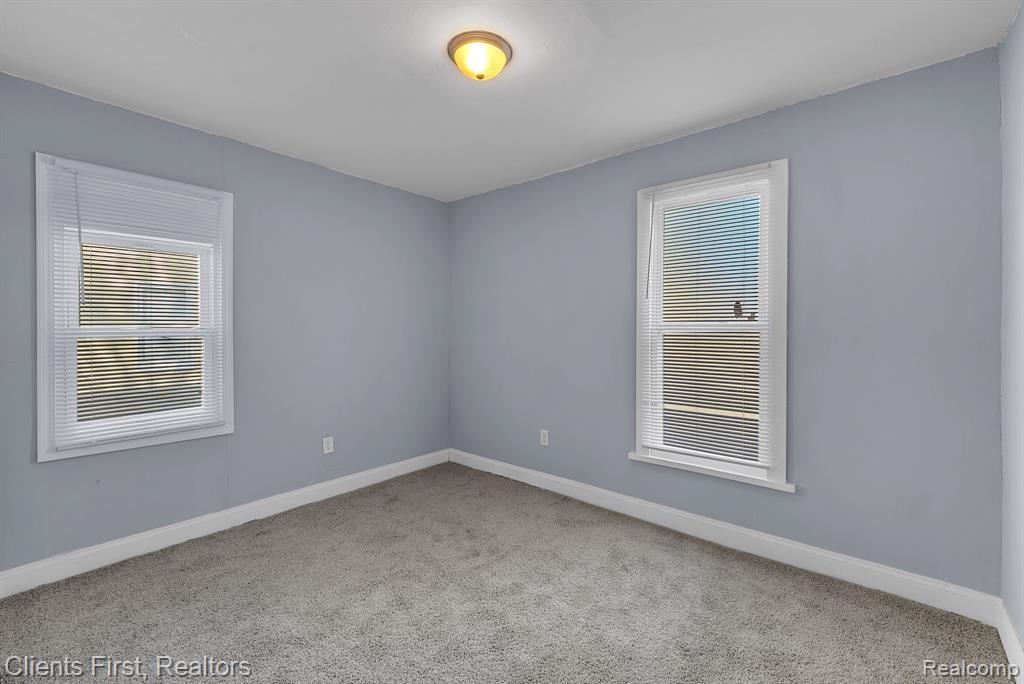 15435 Fielding Street, Detroit, MI 48223 — Photo 9