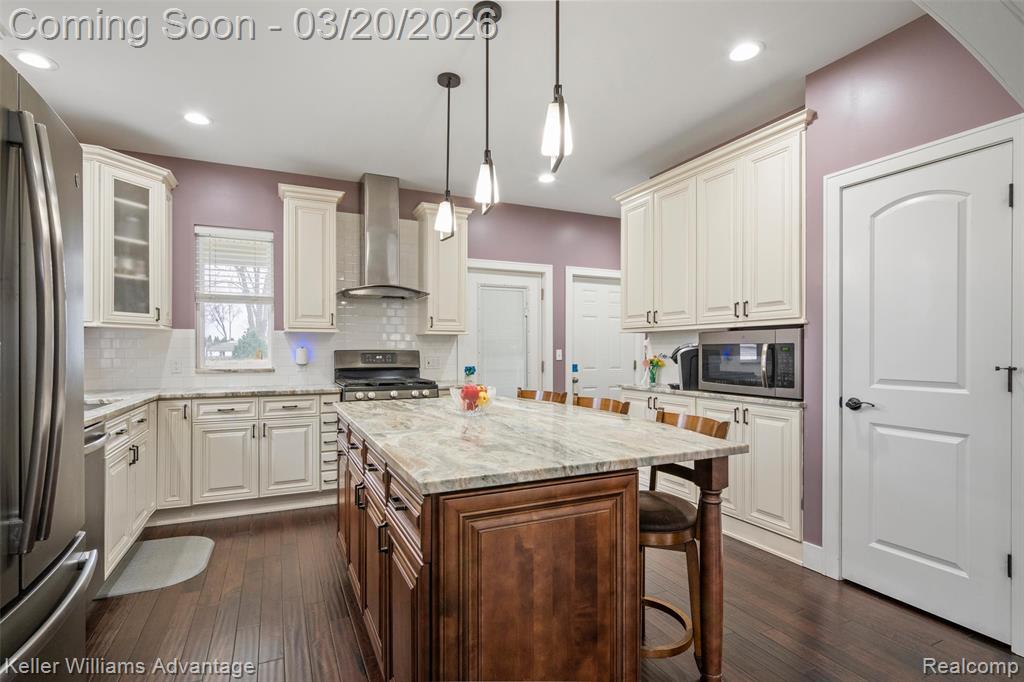 9114 Cardwell Street, Livonia, MI 48150 — Photo 23