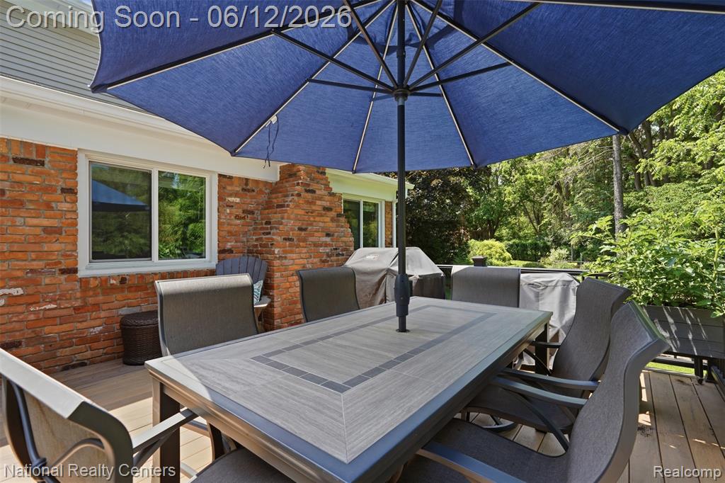 46490 Rockledge Drive, Plymouth, MI 48170 — Photo 47