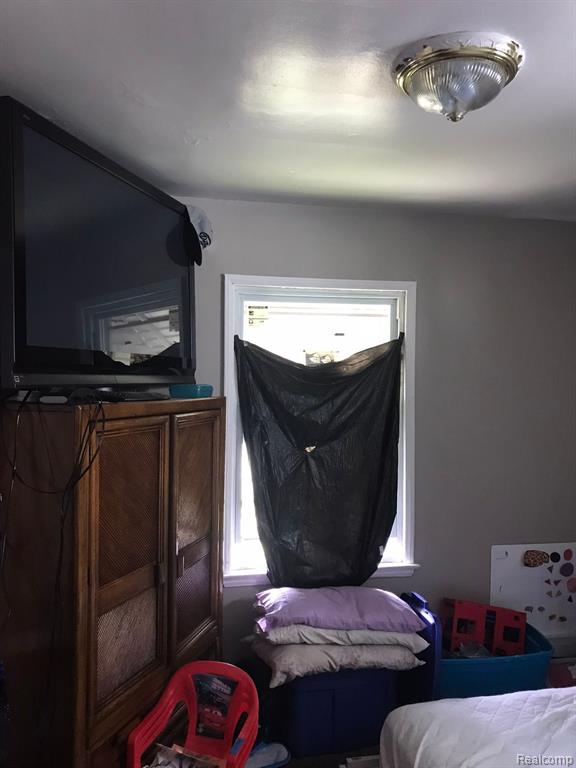13510 Stahelin Avenue, Detroit, MI 48223 — Photo 8