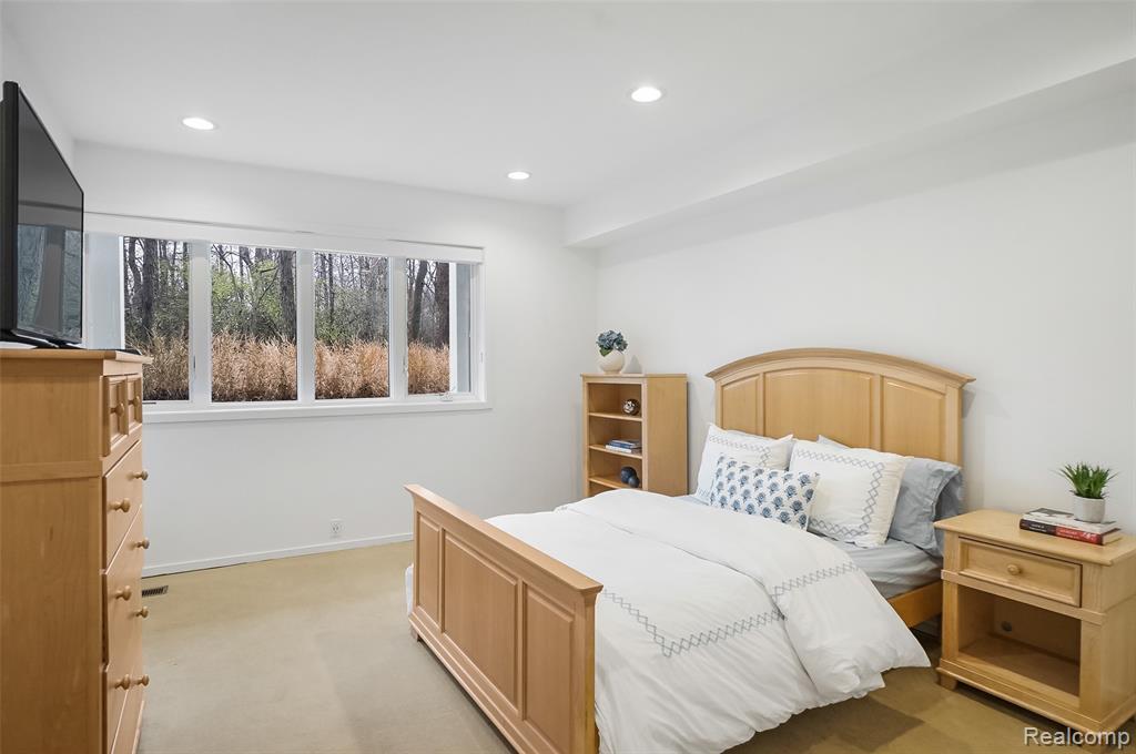 4766 Overton Cove, Bloomfield Hills, MI 48302 — Photo 41