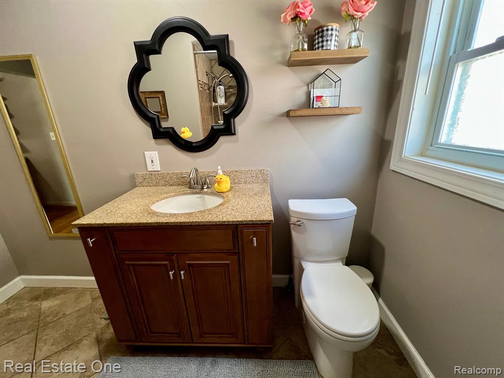 530 N LAFAYETTE Street, Dearborn, MI 48128 — Photo 19