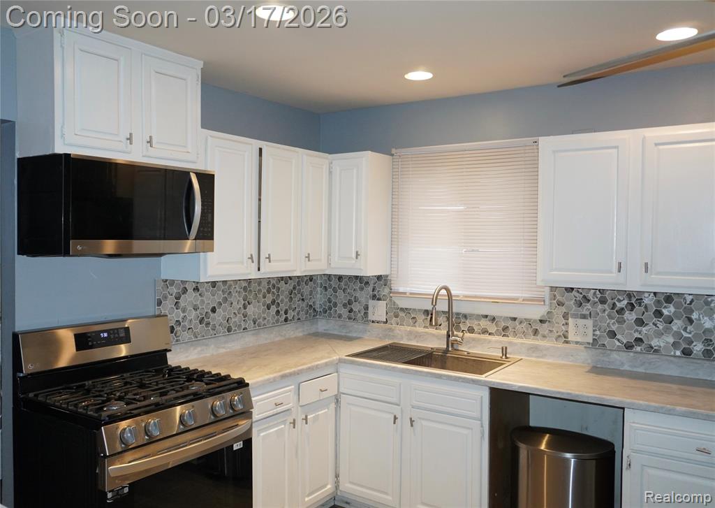 19552 Garfield, Redford, MI 48240 — Photo 6