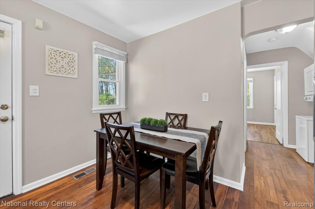 38982 Wabash Street, Romulus, MI 48174 — Photo 12