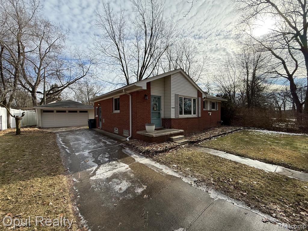 42569 FIVE MILE Road, Plymouth, MI 48170 — Photo 4