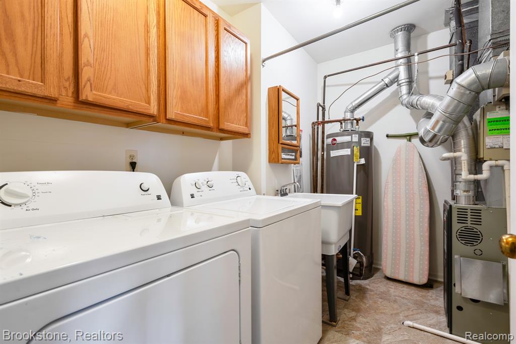 41505 Clinton Grove Drive, Clinton Twp, MI 48038 — Photo 11