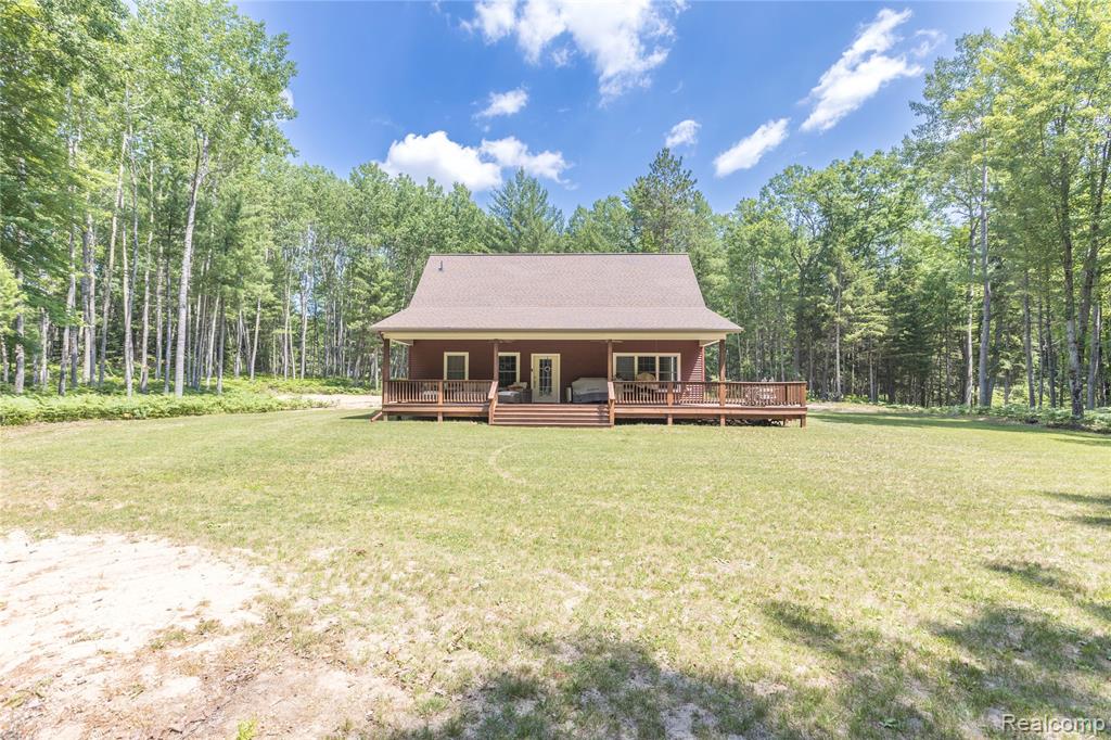 4345 Brenda Court, MI 48656 — Photo 63