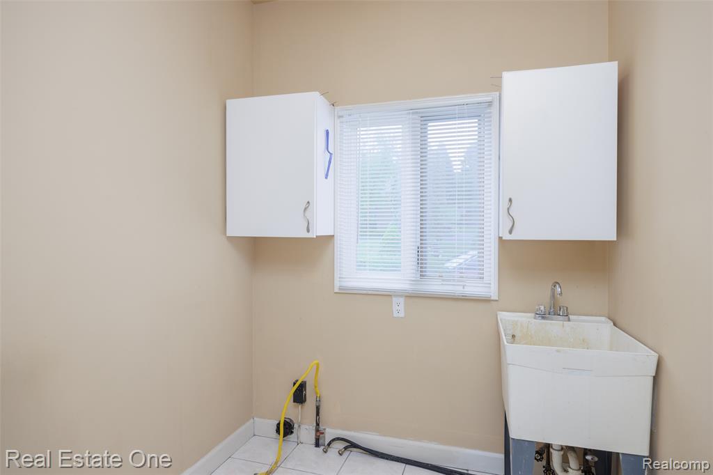 4149 Marlwood Drive, West Bloomfield, MI 48323 — Photo 30