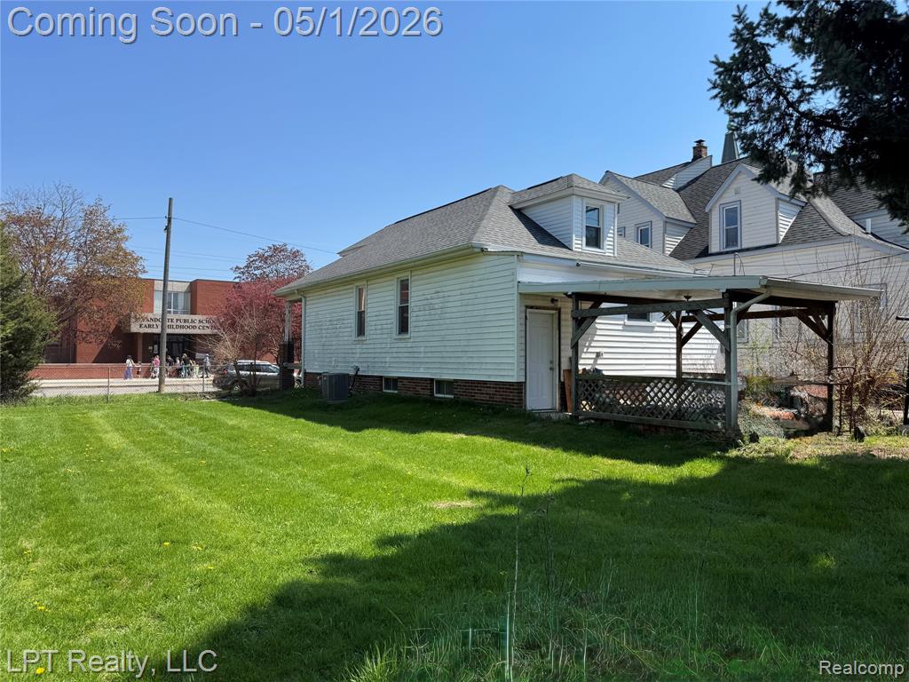 2624 10th Street, Wyandotte, MI 48192 — Photo 3