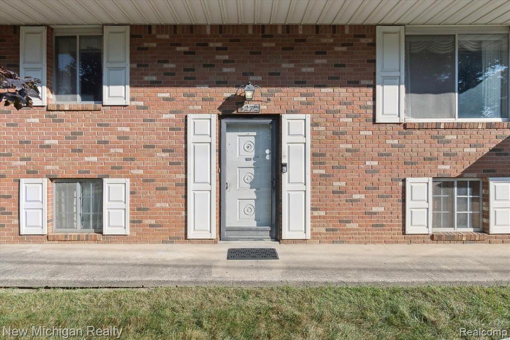 4272 Owen Road, Fenton, MI 48430 — Photo 4