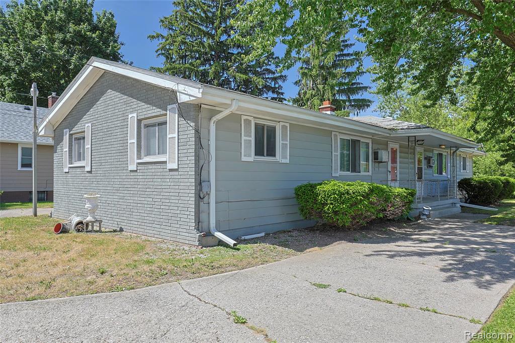 5258 Dixie Highway, Saginaw, MI 48601 — Photo 19